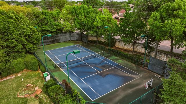 2607 Hemingway Drive, Arlington, TX 76006