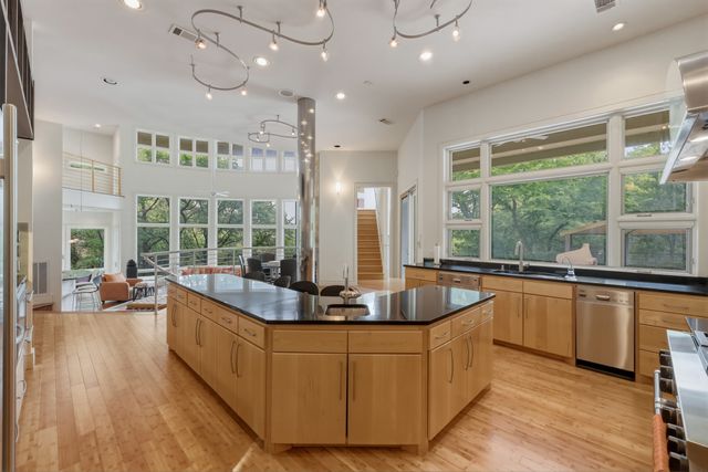 2607 Hemingway Drive, Arlington, TX 76006