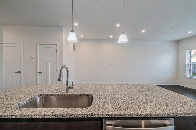 2058 Cade Dr, Potter Twp, PA 15061