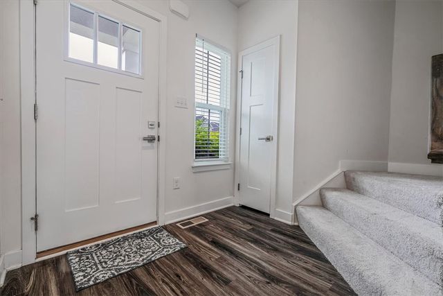 2058 Cade Dr, Potter Twp, PA 15061