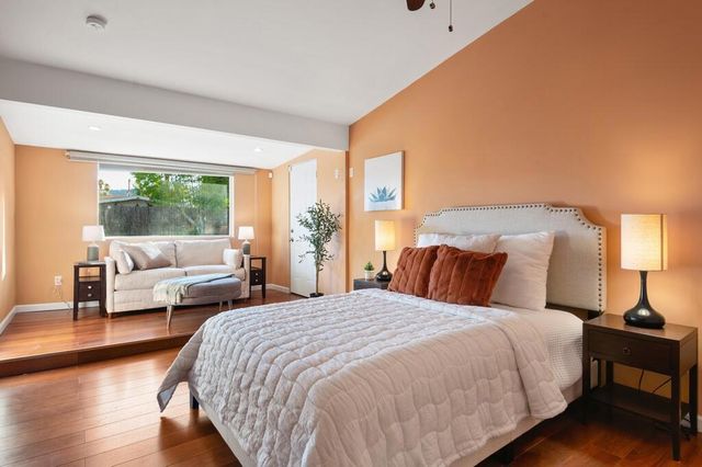 3735 E Camino San Simeon, Palm Springs, CA 92264