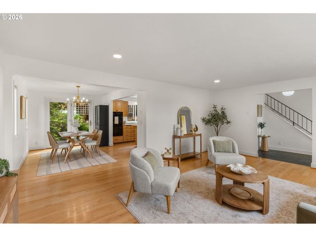 1995 GREINER St, Eugene, OR 97405