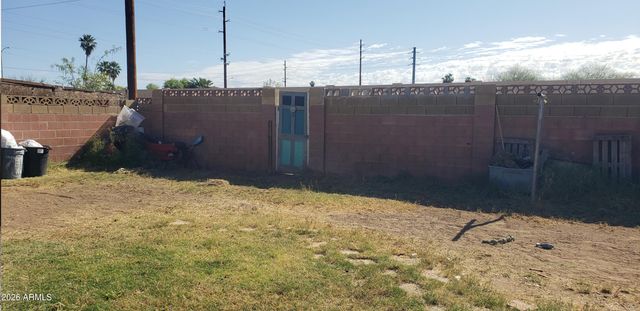 8843 N 40TH Avenue, Phoenix, AZ 85051