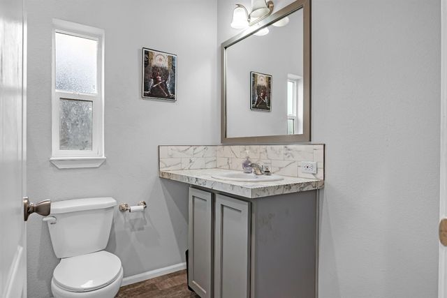 9 Raggio Rd, Jackson, CA 95642