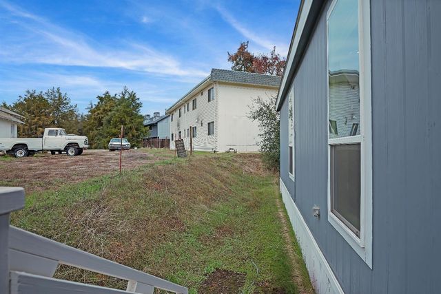 9 Raggio Rd, Jackson, CA 95642