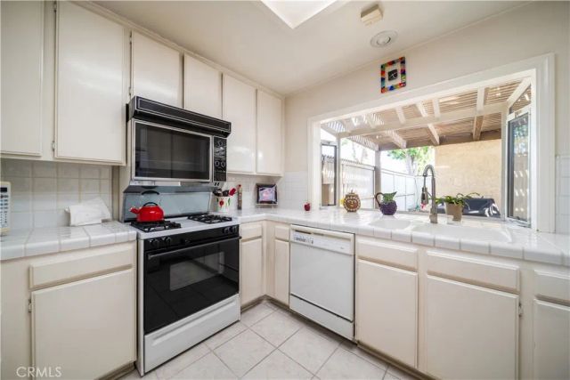 1655 Aspen Village, West Covina, CA 91791