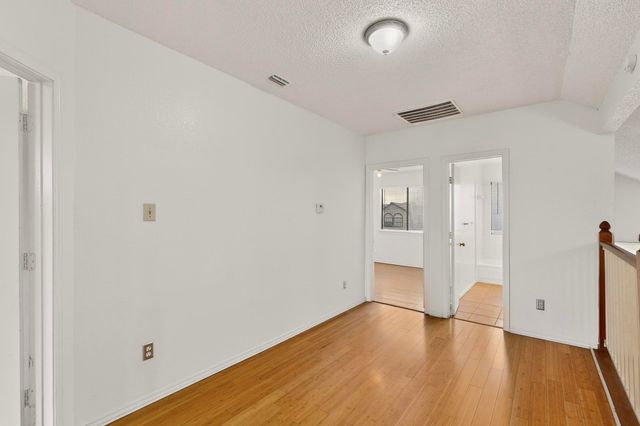 710 Snapdragon Trail, Mesquite, TX 75149