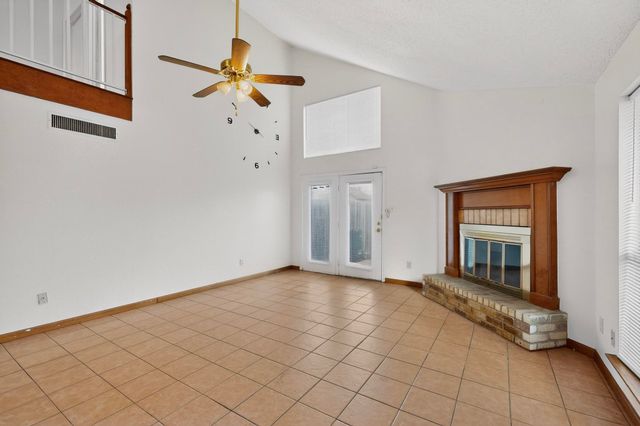 710 Snapdragon Trail, Mesquite, TX 75149