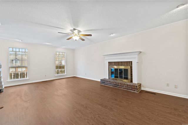 7 Dove Creek Circle, North Little Rock, AR 72116