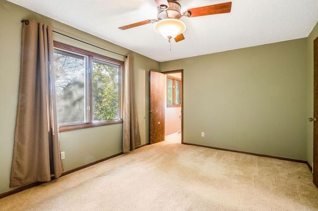 7585 Lanewood Lane N, Maple Grove, MN 55311