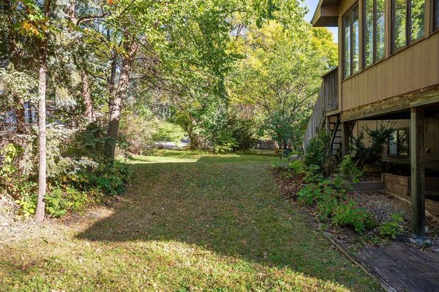 7585 Lanewood Lane N, Maple Grove, MN 55311