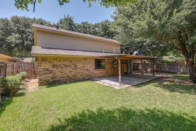 2703 Partridge Avenue, Arlington, TX 76017