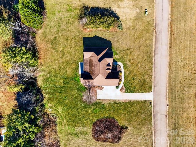 170 Saint James Way, Salisbury, NC 28147