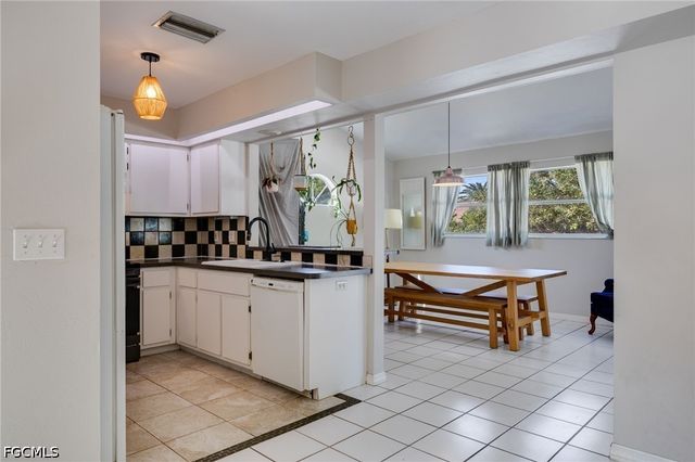 17298 Knight DR, Fort Myers, FL 33967