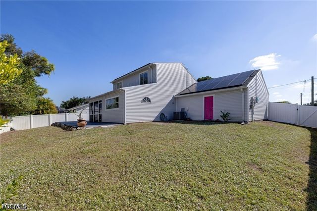 17298 Knight DR, Fort Myers, FL 33967