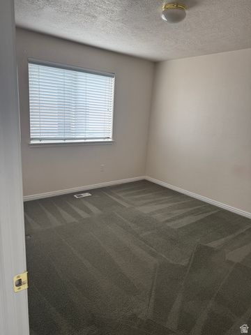 7237 S BRITTANY TOWN DR, West Jordan, UT 84084