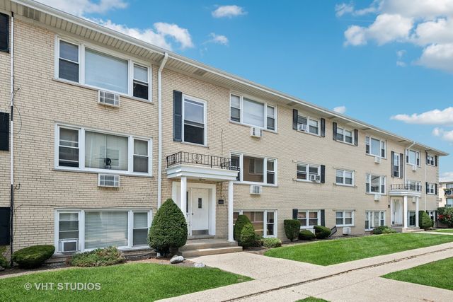 5037 N East River Road 2B, Norridge, IL 60706