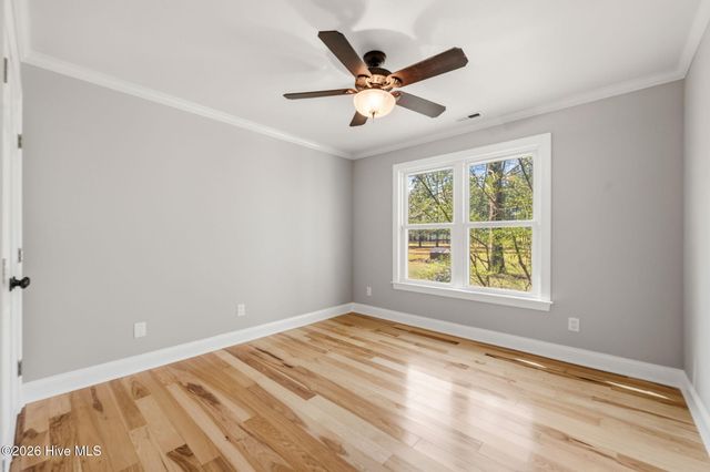 594 Whitestocking Road, Burgaw, NC 28425