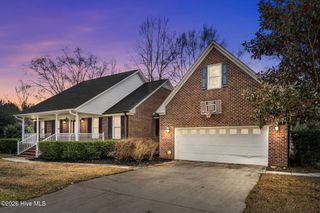 594 Whitestocking Road, Burgaw, NC 28425