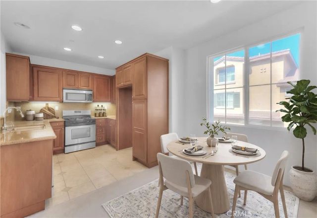 17871 Shady View 505, Chino Hills, CA 91709