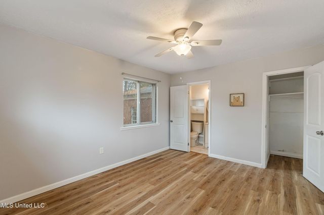 324 Emerson Drive, Hattiesburg, MS 39401