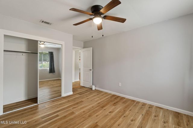 324 Emerson Drive, Hattiesburg, MS 39401