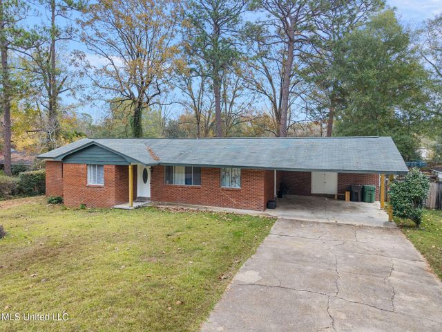 324 Emerson Drive, Hattiesburg, MS 39401