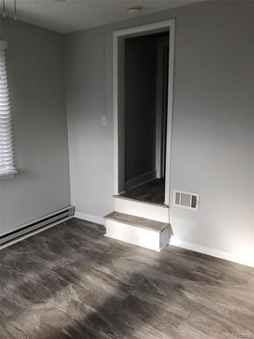 1447 Albany Street, Ferndale, MI 48220