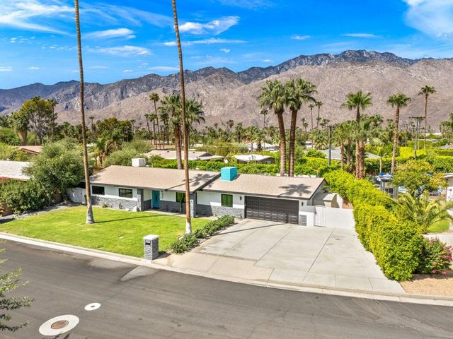 2227 Paseo Roseta, Palm Springs, CA 92262