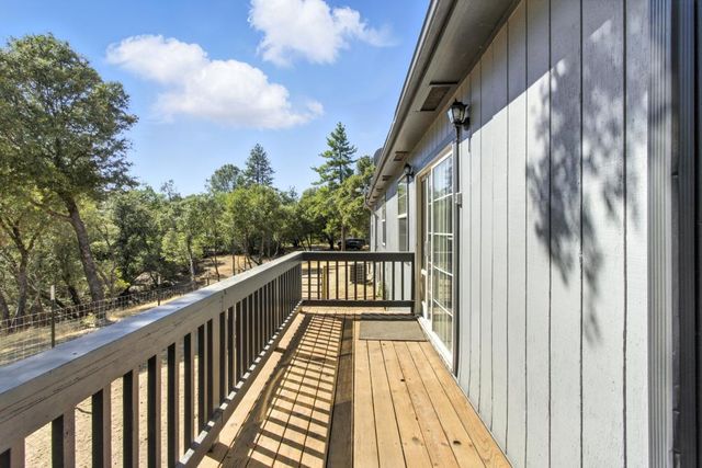 2700 Freshwater Ln, El Dorado, CA 95623