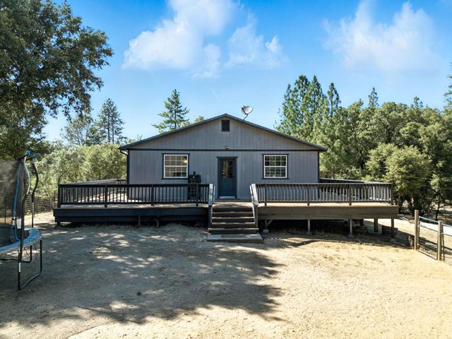 2700 Freshwater Ln, El Dorado, CA 95623