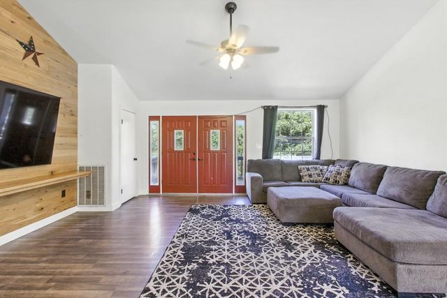 2700 Freshwater Ln, El Dorado, CA 95623