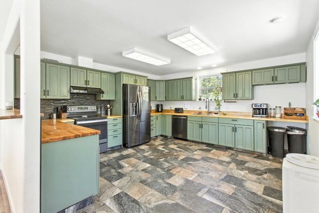 2700 Freshwater Ln, El Dorado, CA 95623