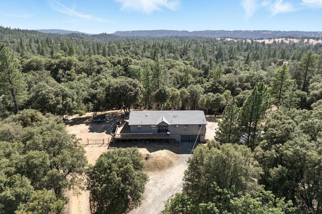 2700 Freshwater Ln, El Dorado, CA 95623