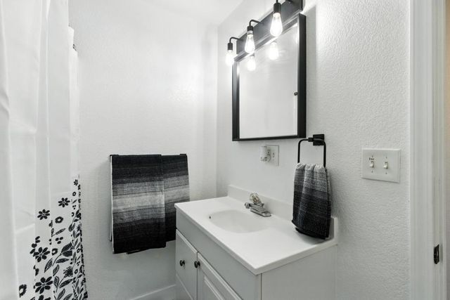 2700 Freshwater Ln, El Dorado, CA 95623