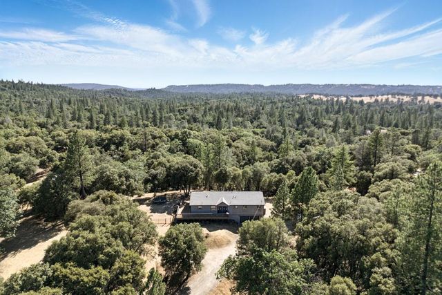 2700 Freshwater Ln, El Dorado, CA 95623
