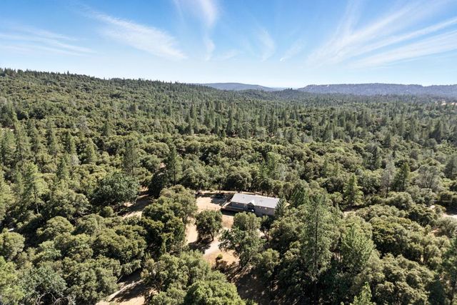 2700 Freshwater Ln, El Dorado, CA 95623