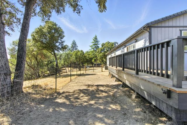 2700 Freshwater Ln, El Dorado, CA 95623