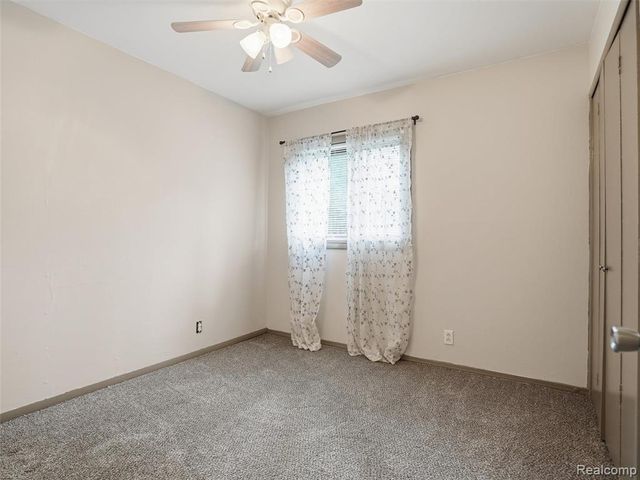 37843 Emery Street, Clinton Township, MI 48036