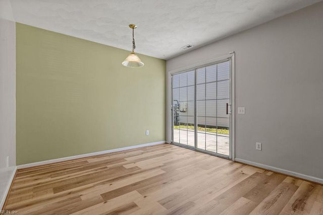 1313 Duchess Of York QUAY, Chesapeake, VA 23320