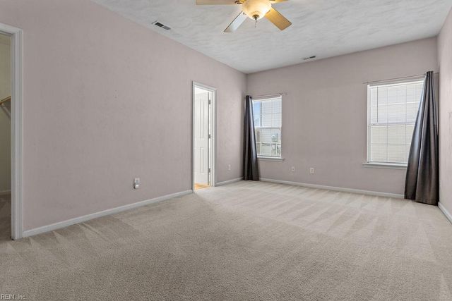 1313 Duchess Of York QUAY, Chesapeake, VA 23320