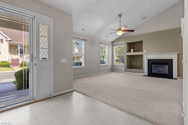 1313 Duchess Of York QUAY, Chesapeake, VA 23320