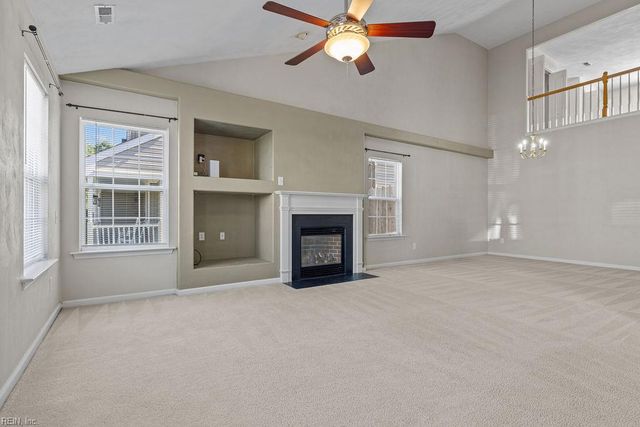 1313 Duchess Of York QUAY, Chesapeake, VA 23320