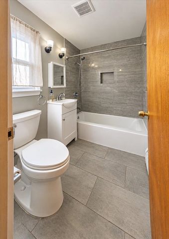 191 NUNDA AVE, Jc, Journal Square, NJ 07306