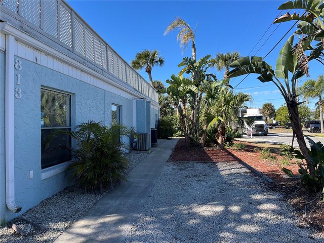 813 HOPE AVENUE 811, New Smyrna Beach, FL 32169