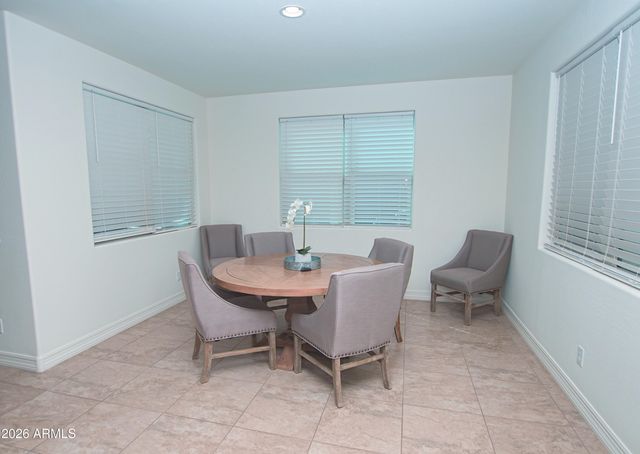 3016 W TUMBLEWEED Drive, Phoenix, AZ 85085