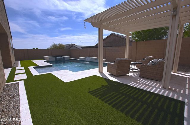 3016 W TUMBLEWEED Drive, Phoenix, AZ 85085