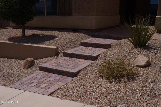 3016 W TUMBLEWEED Drive, Phoenix, AZ 85085
