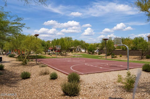 3016 W TUMBLEWEED Drive, Phoenix, AZ 85085