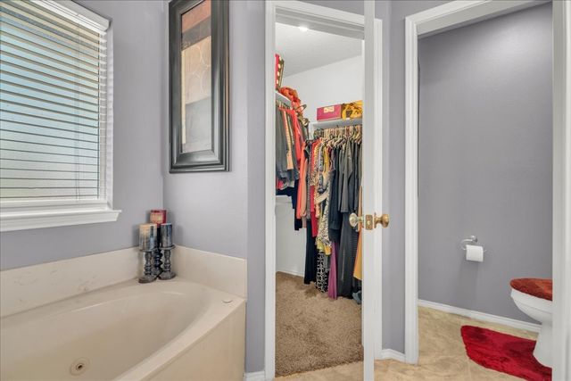 6608 Stetter Drive, Arlington, TX 76001